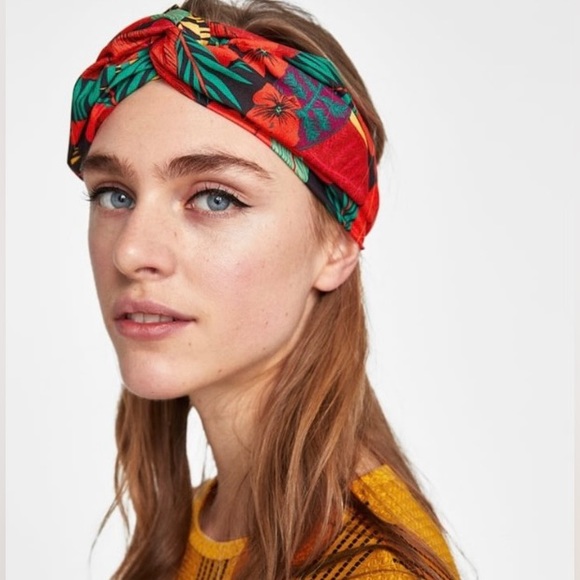 Zara Accessories - ZARA turban style hair band